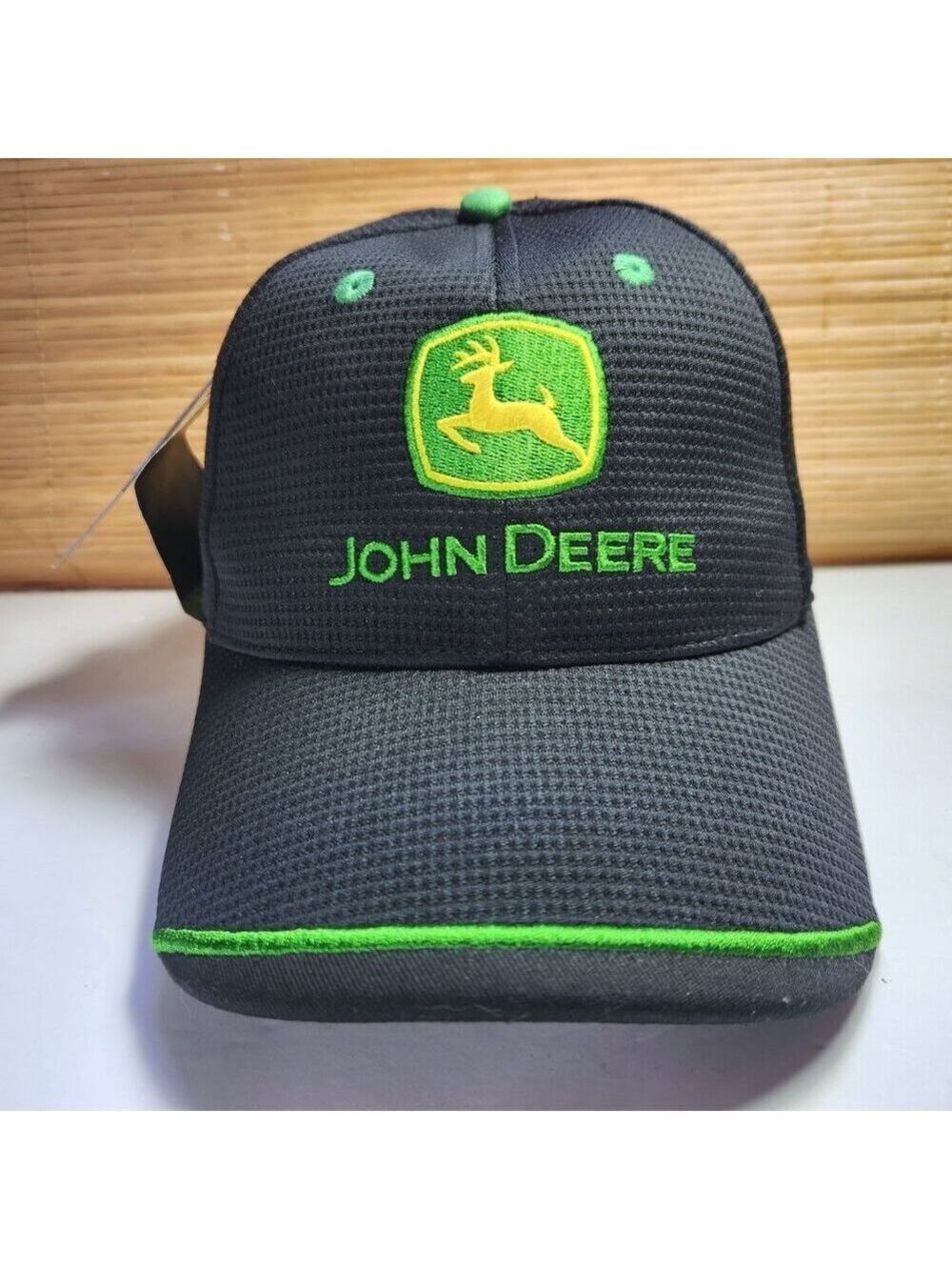 John Deere Men's Truckers Cap Hat Black Embroidered Logo Hook & Loop Adj…